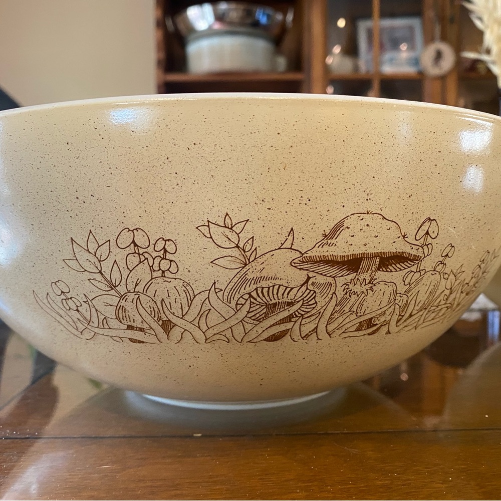 Pyrex Mushroom Set - Picture 2 of 2